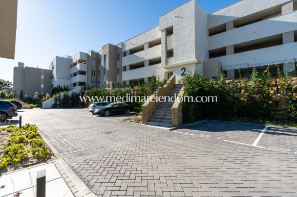 Nybyggnad - Lägenhet - Estepona