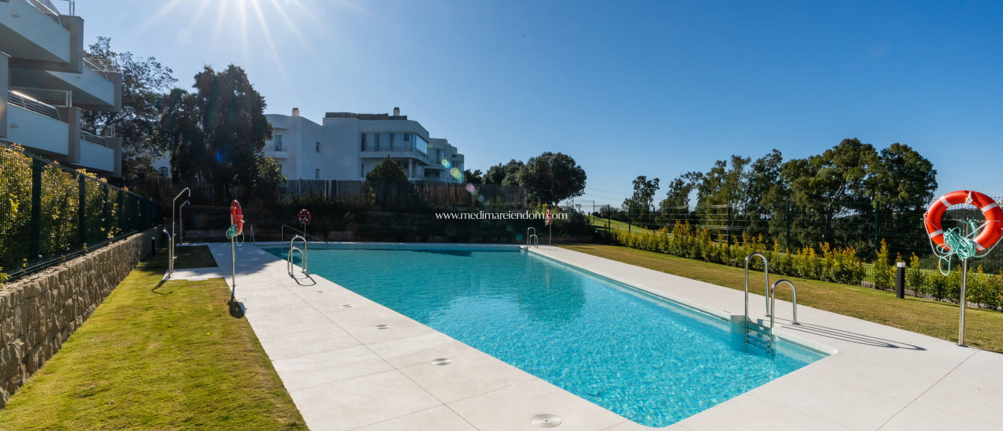 Nybyggnad - Lägenhet - Estepona