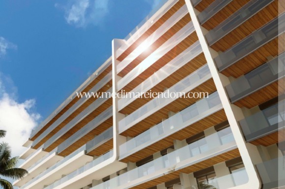 Nybyggnad - Lägenhet - Orihuela Costa - Punta Prima