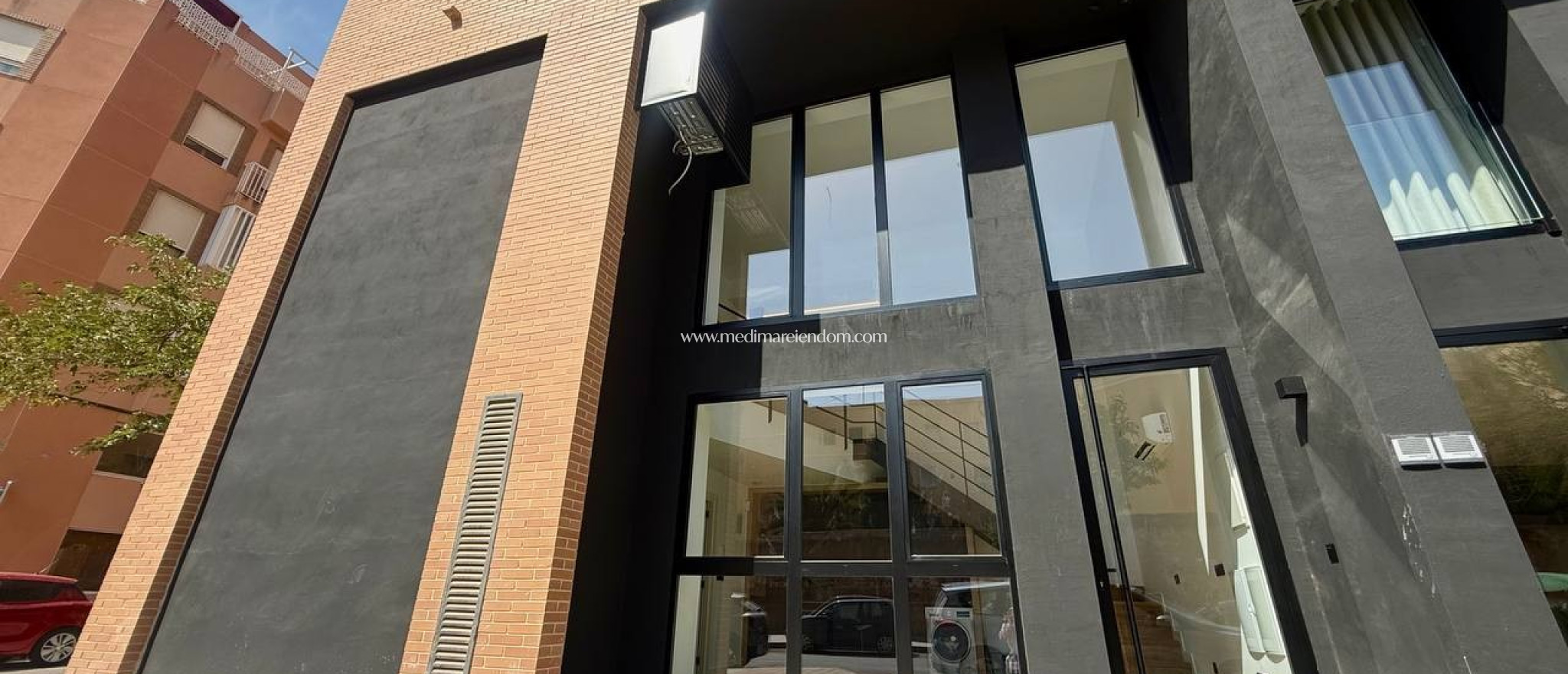 Nybyggnad - Lägenhet på bottenvåningen - Alicante (Alacant)
