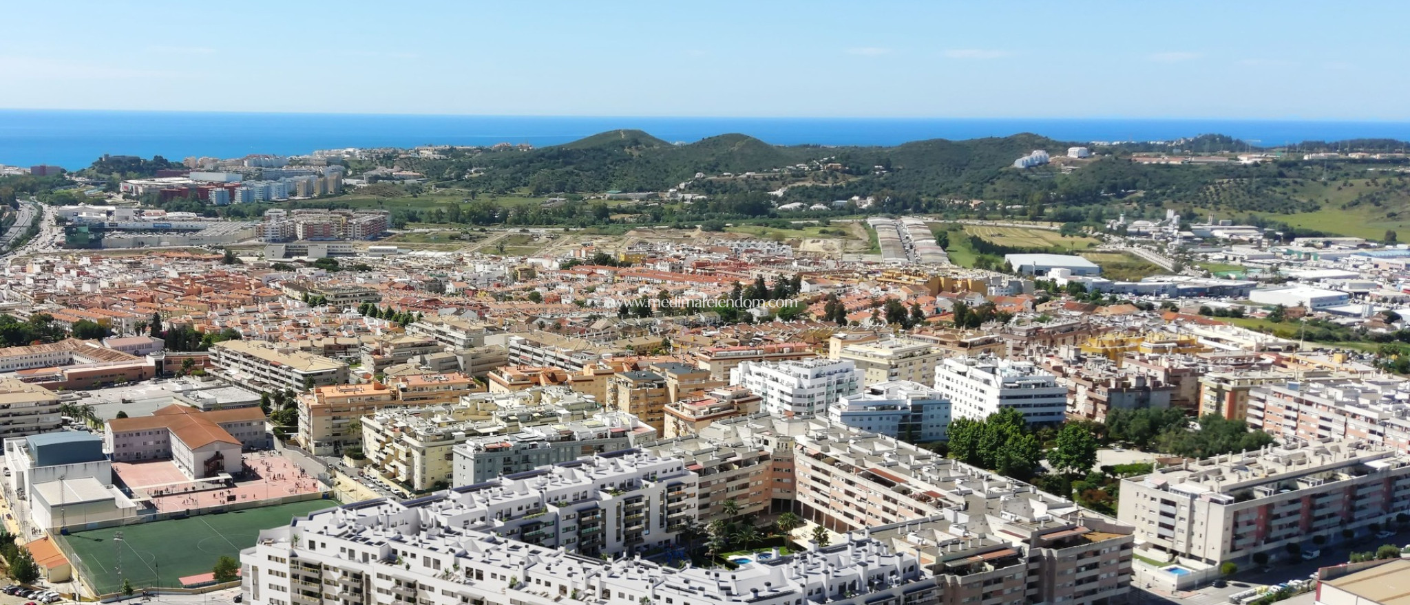 Nybyggnad - Lägenhet på bottenvåningen - Las Lagunas de Mijas