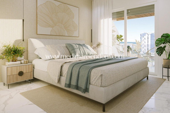 Nybyggnad - Lägenhet - Torrevieja - Punta Prima