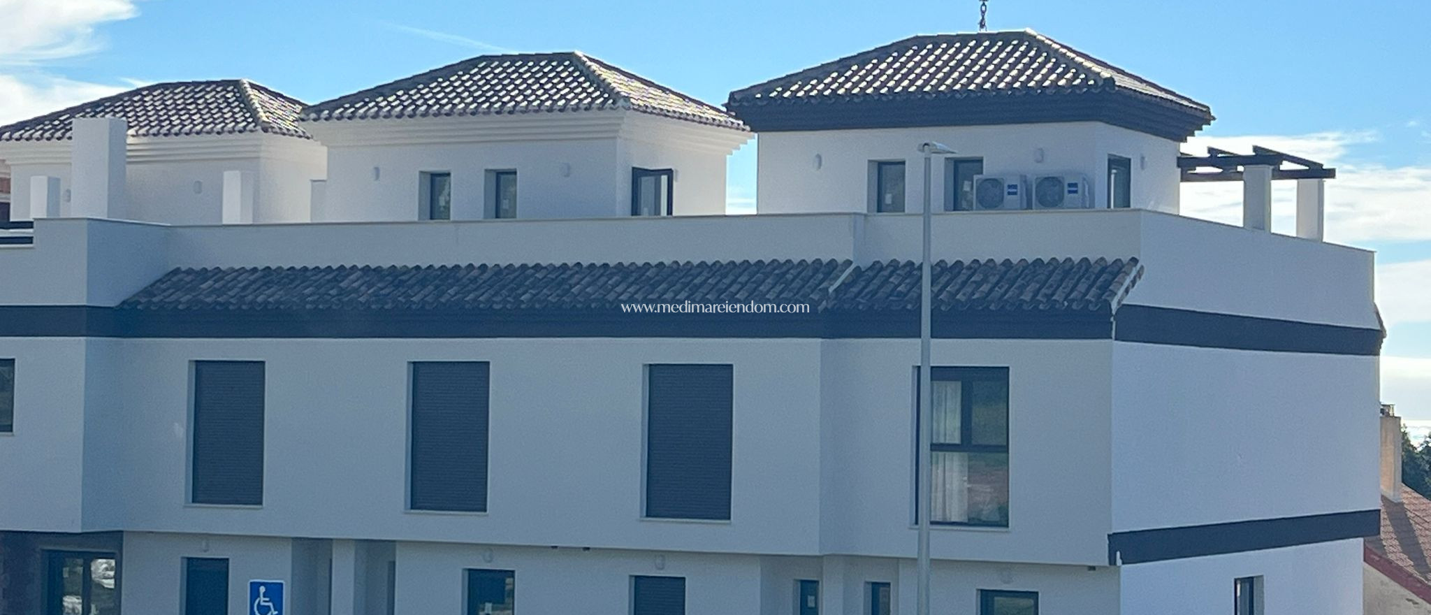 Nybyggnad - Terrasserad - Portmán
