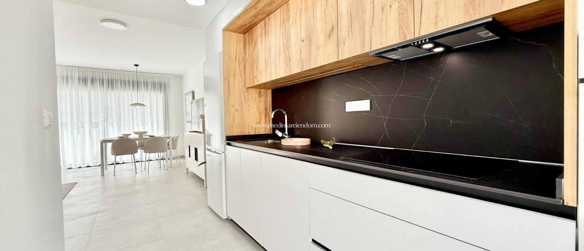 Nybyggnad - Town House - Cox - Sin Zona