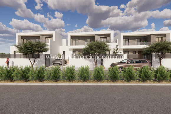 Nybyggnad - Town House - Dolores - Sector 3