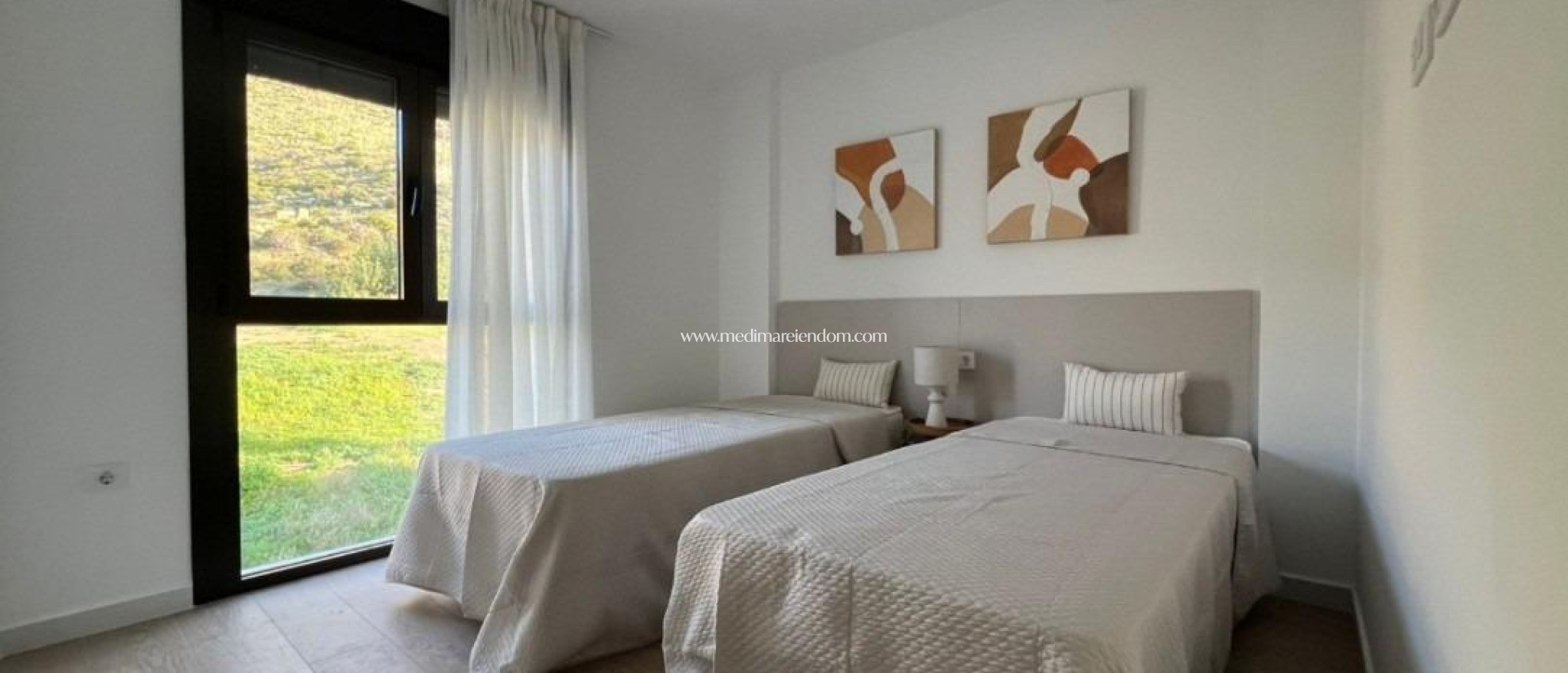 Nybyggnad - Town House - La Union - centro