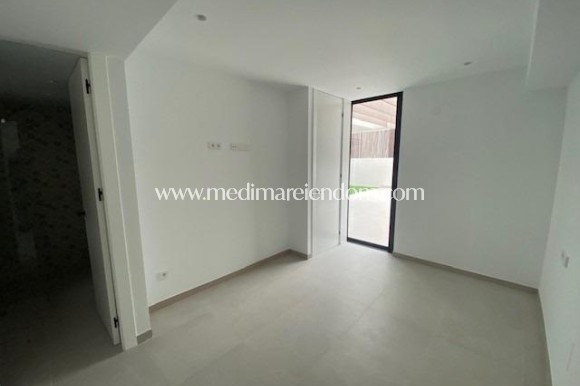 Nybyggnad - Town House - Orihuela Costa - Montezenia