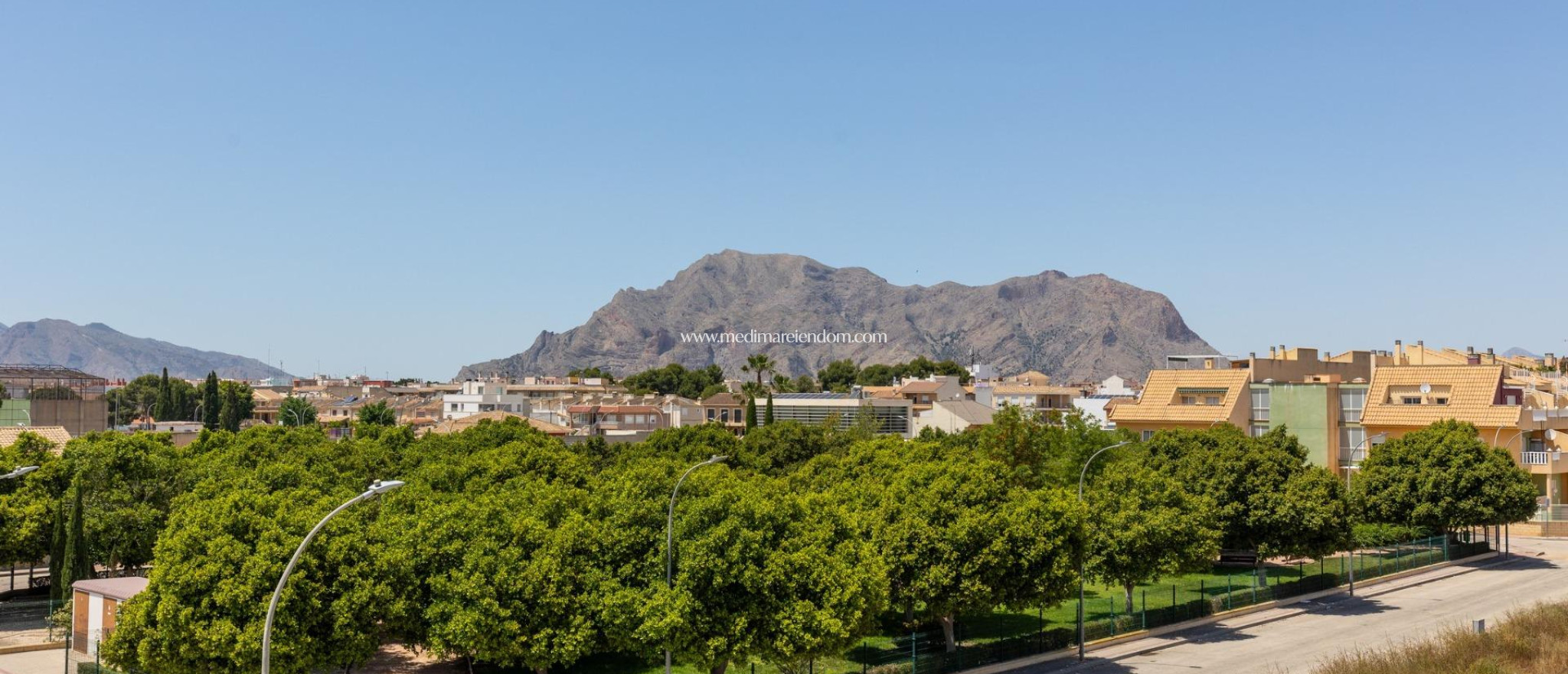 Nybyggnad - Town House - Rafal - pueblo