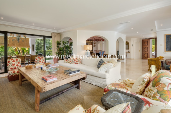 Nybyggnad - Villa - Benahavis