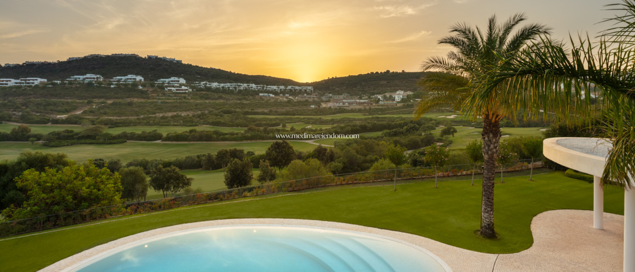 Nybyggnad - Villa - Casares