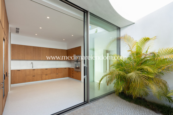 Nybyggnad - Villa - Casares