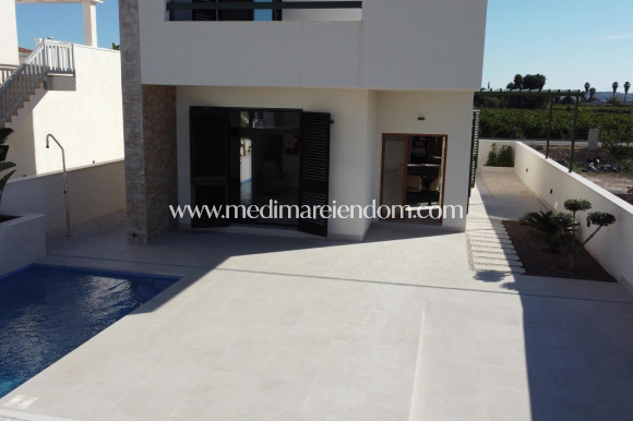 Nybyggnad - Villa - Daya Nueva - Centro