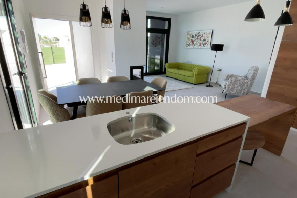 Nybyggnad - Villa - Daya Nueva - Centro