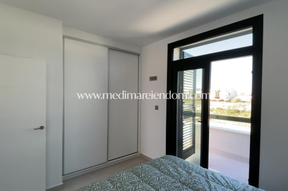 Nybyggnad - Villa - Daya Nueva - Centro