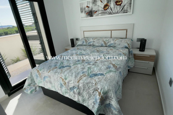 Nybyggnad - Villa - Daya Nueva - Centro