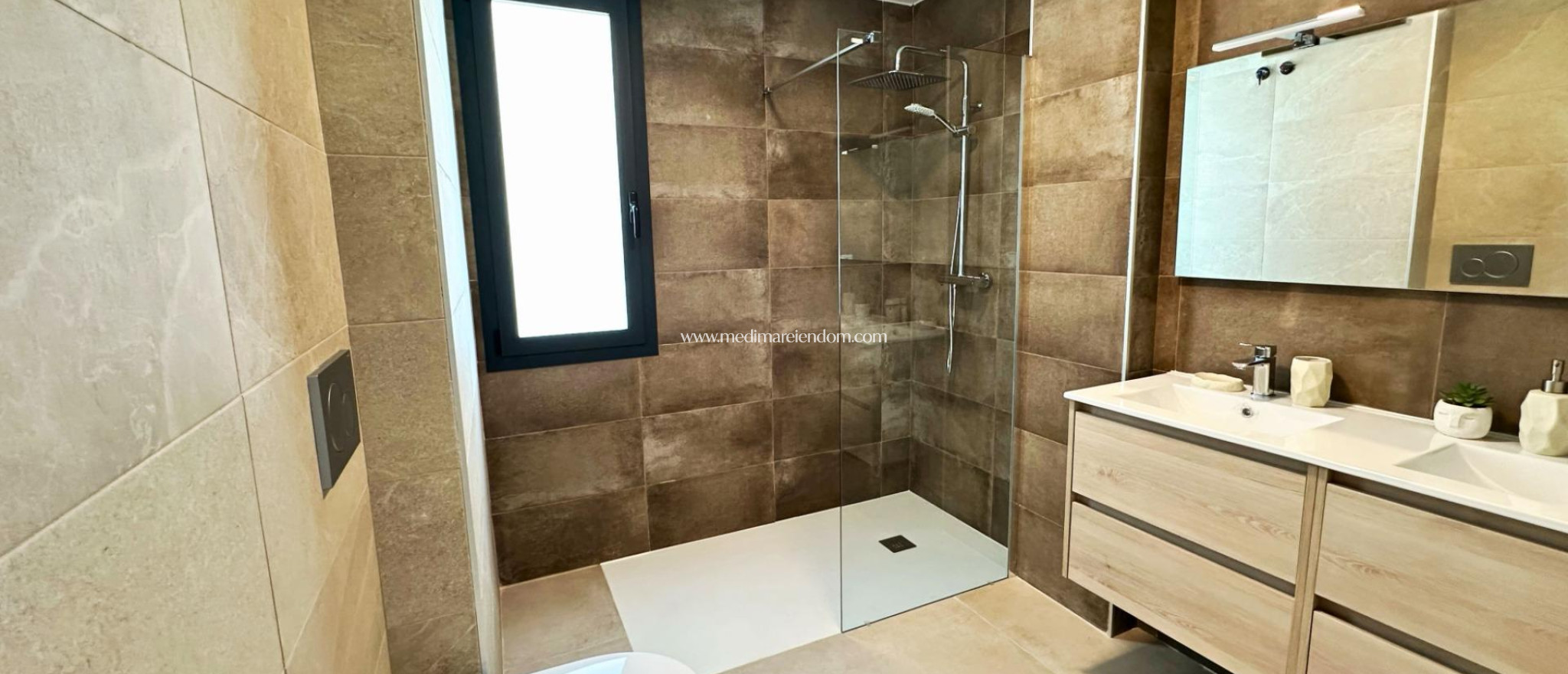 Nybyggnad - Villa - Dolores - polideportivo