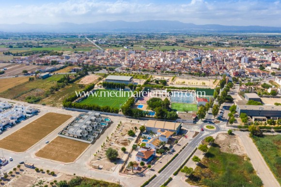 Nybyggnad - Villa - Dolores - Pueblo