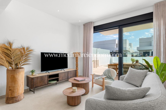 Nybyggnad - Villa - Dolores - Sector 3