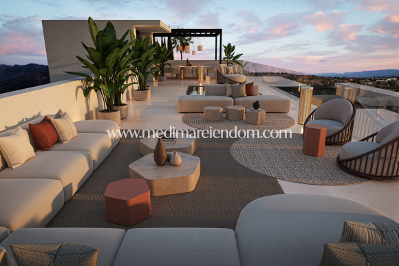 Nybyggnad - Villa - Estepona