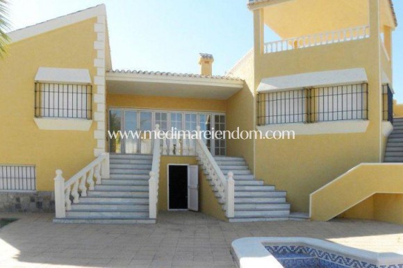 Nybyggnad - Villa - La Manga del Mar Menor - Veneciola