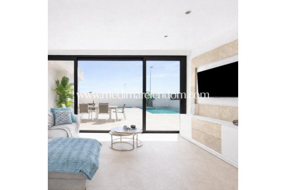 Nybyggnad - Villa - Los Alcazares