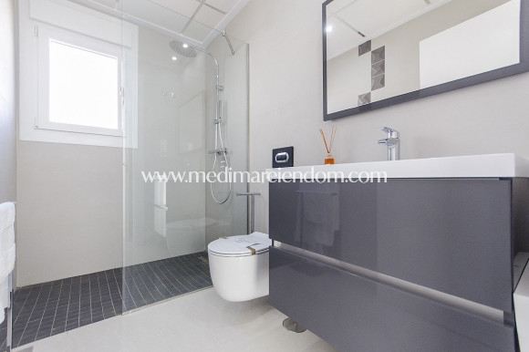 Nybyggnad - Villa - Los Montesinos - La Herrada