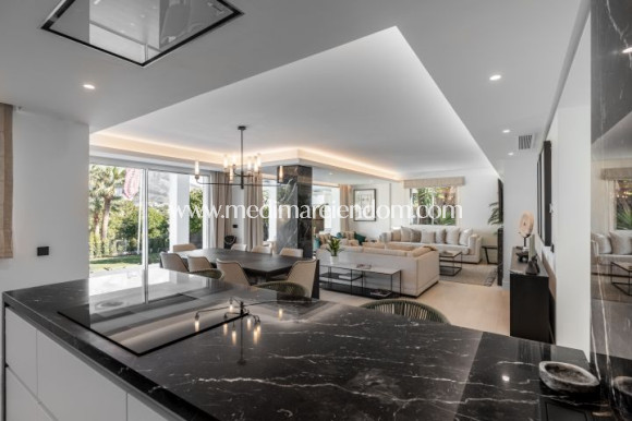 Nybyggnad - Villa - Marbella