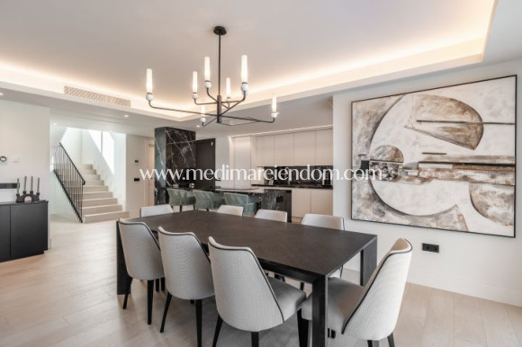 Nybyggnad - Villa - Marbella