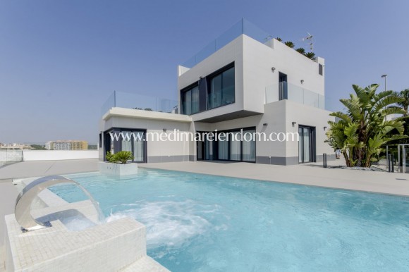 Nybyggnad - Villa - Orihuela Costa - Campoamor