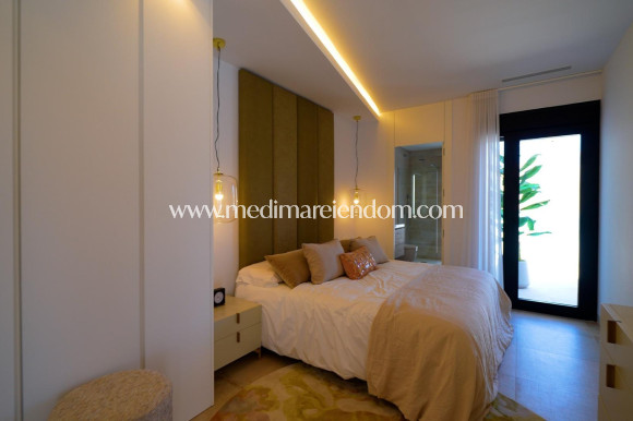 Nybyggnad - Villa - Orihuela Costa - Los Altos