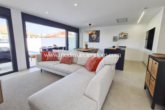 Nybyggnad - Villa - San Pedro del Pinatar - Los Antolinos