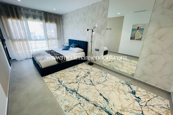 Nybyggnad - Villa - Torrevieja