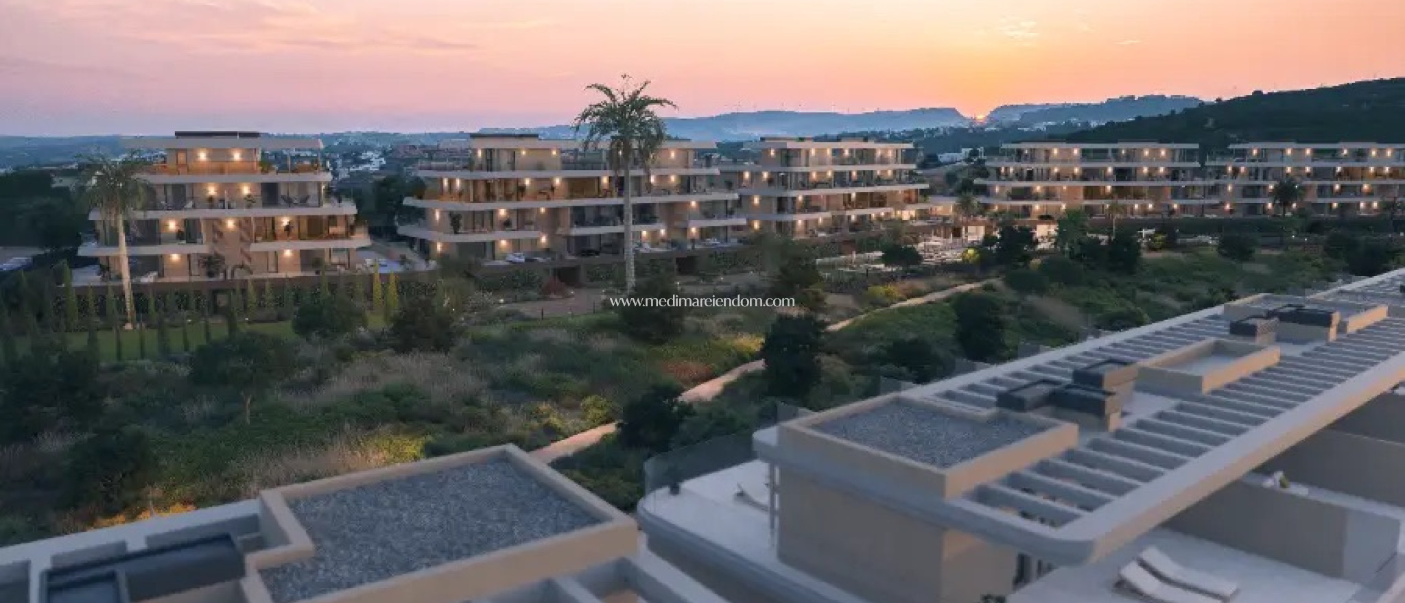 Obra Nueva - Apartamento en planta baja - Buenas Noches