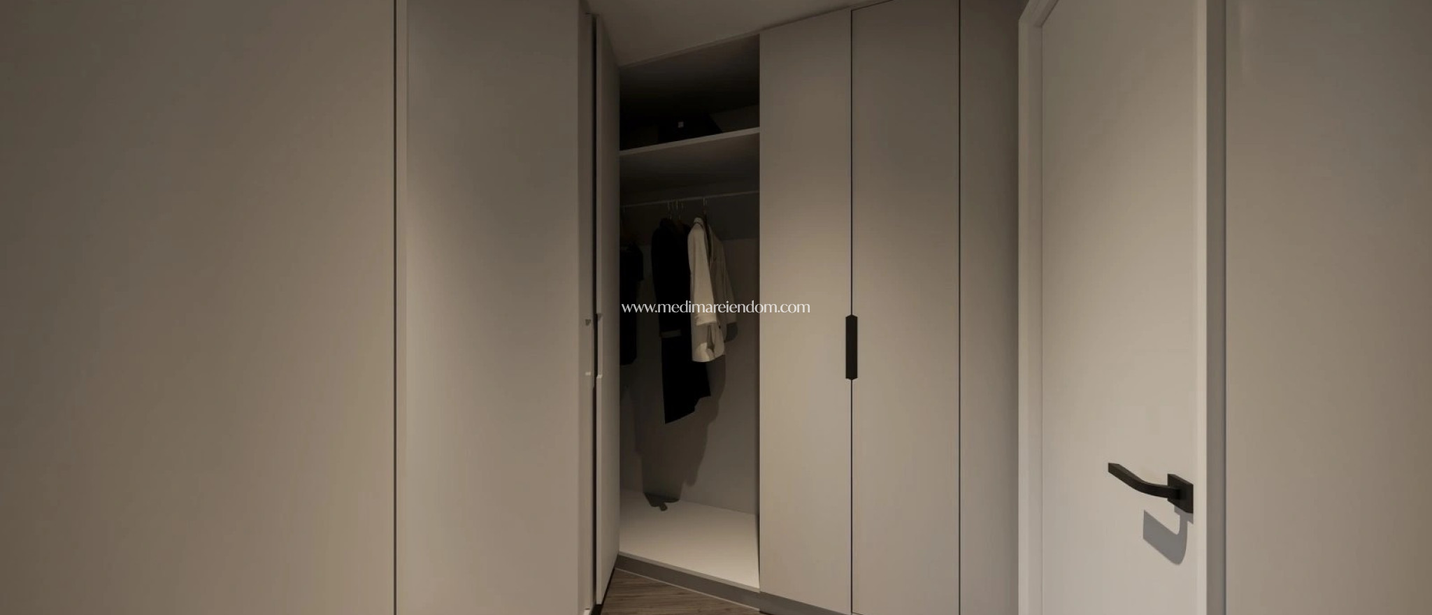 Obra Nueva - Apartamento en planta baja - Las Lagunas de Mijas
