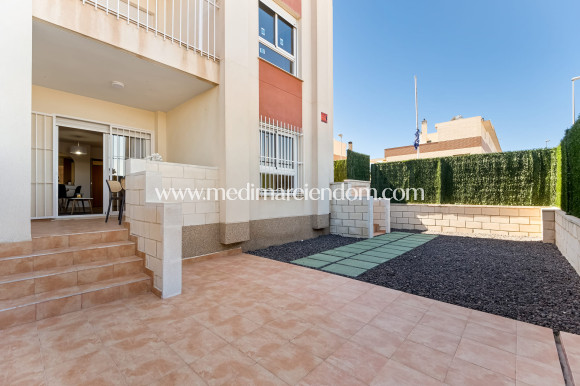 Obra Nueva - Apartamento en planta baja - Orihuela Costa