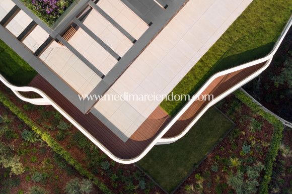 Obra Nueva - Apartamento en planta baja - Pueblo Nuevo