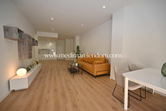 Obra Nueva - Apartamento - Torrevieja - Centro