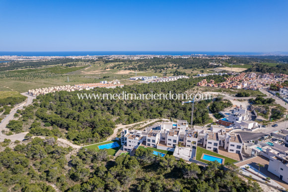 Obra Nueva - Bungalow bajo - San Miguel de Salinas