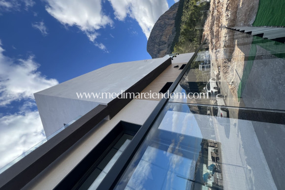 Obra Nueva - Casa adosada - Polop