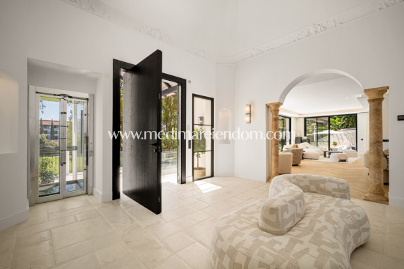 Obra Nueva - Villa - Benahavis
