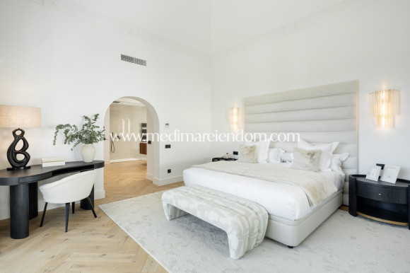 Obra Nueva - Villa - Benahavis
