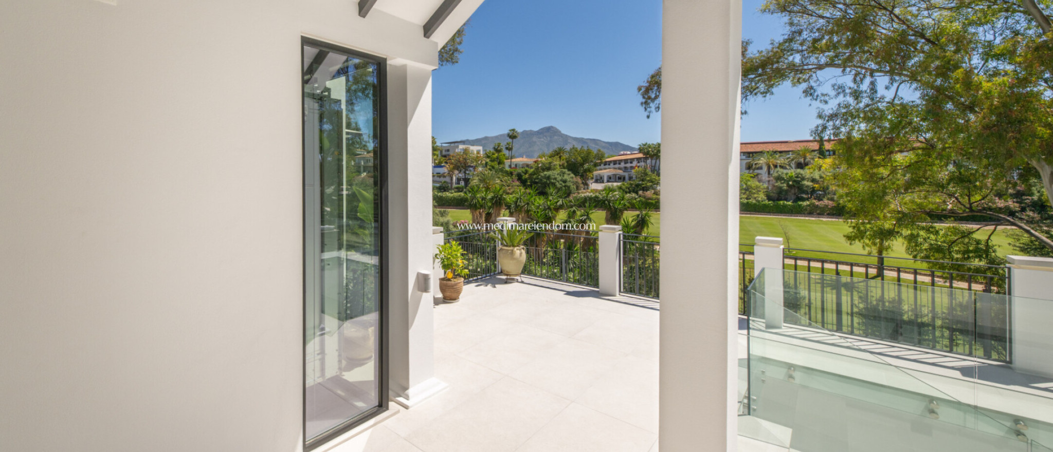 Obra Nueva - Villa - Benahavis