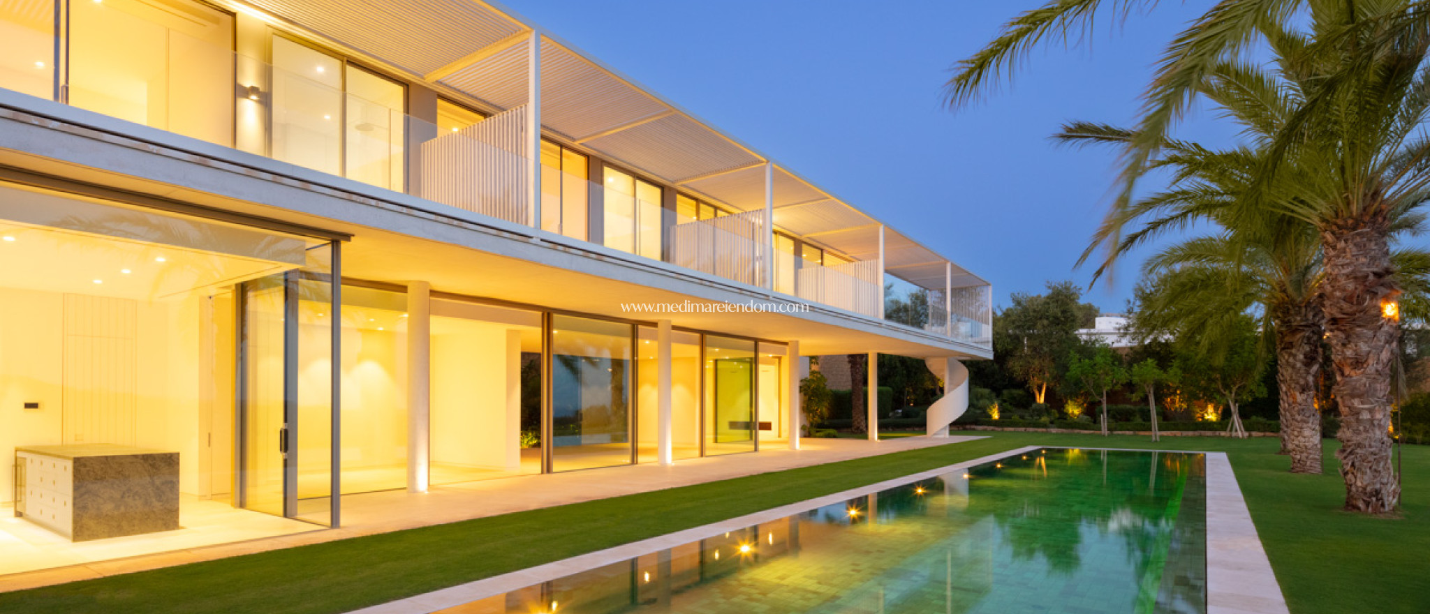 Obra Nueva - Villa - Casares