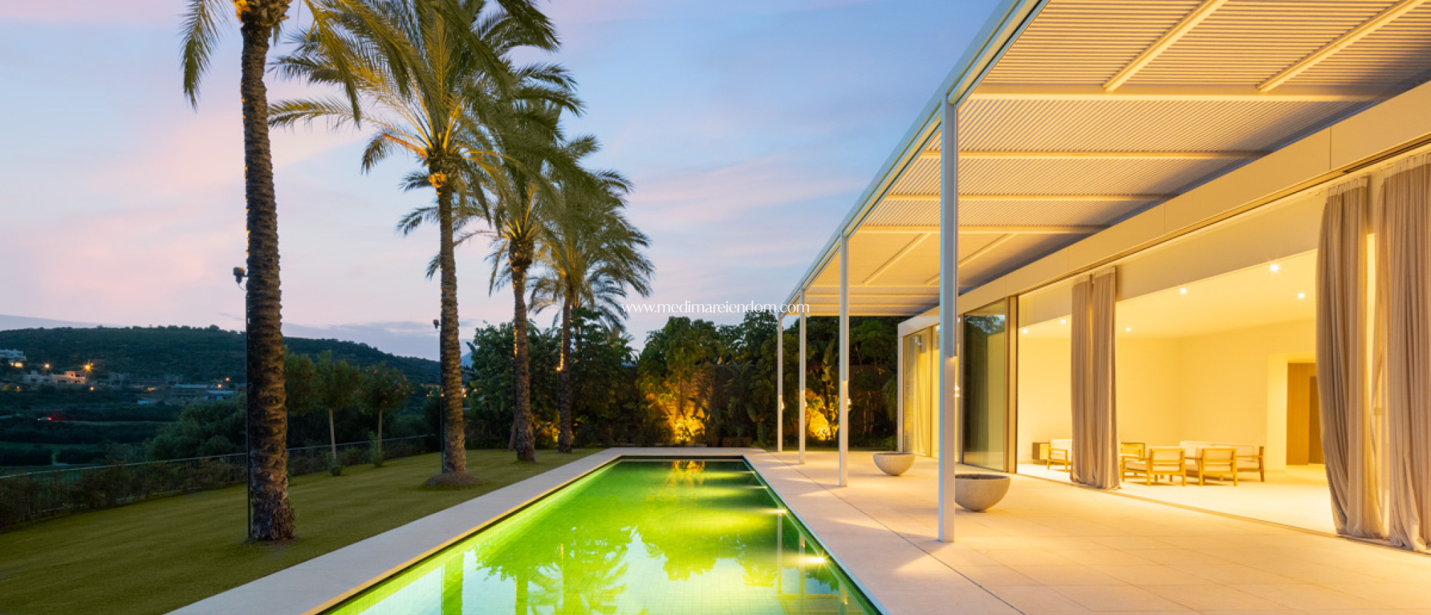 Obra Nueva - Villa - Casares