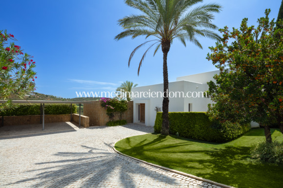 Obra Nueva - Villa - Casares