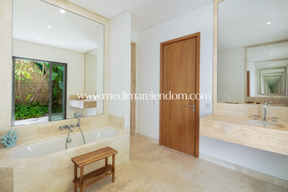 Obra Nueva - Villa - Casares