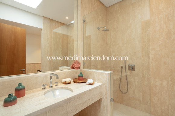 Obra Nueva - Villa - Casares