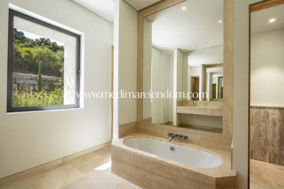 Obra Nueva - Villa - Casares