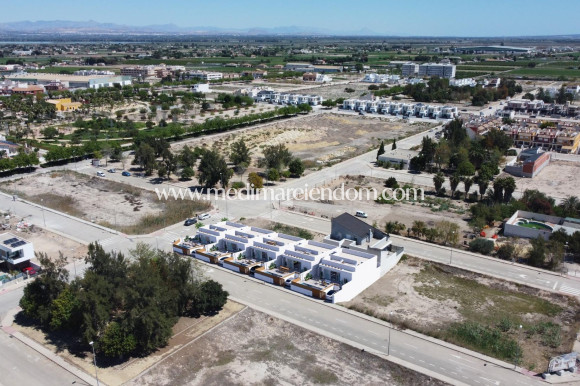 Obra Nueva - Villa - Dolores - polideportivo