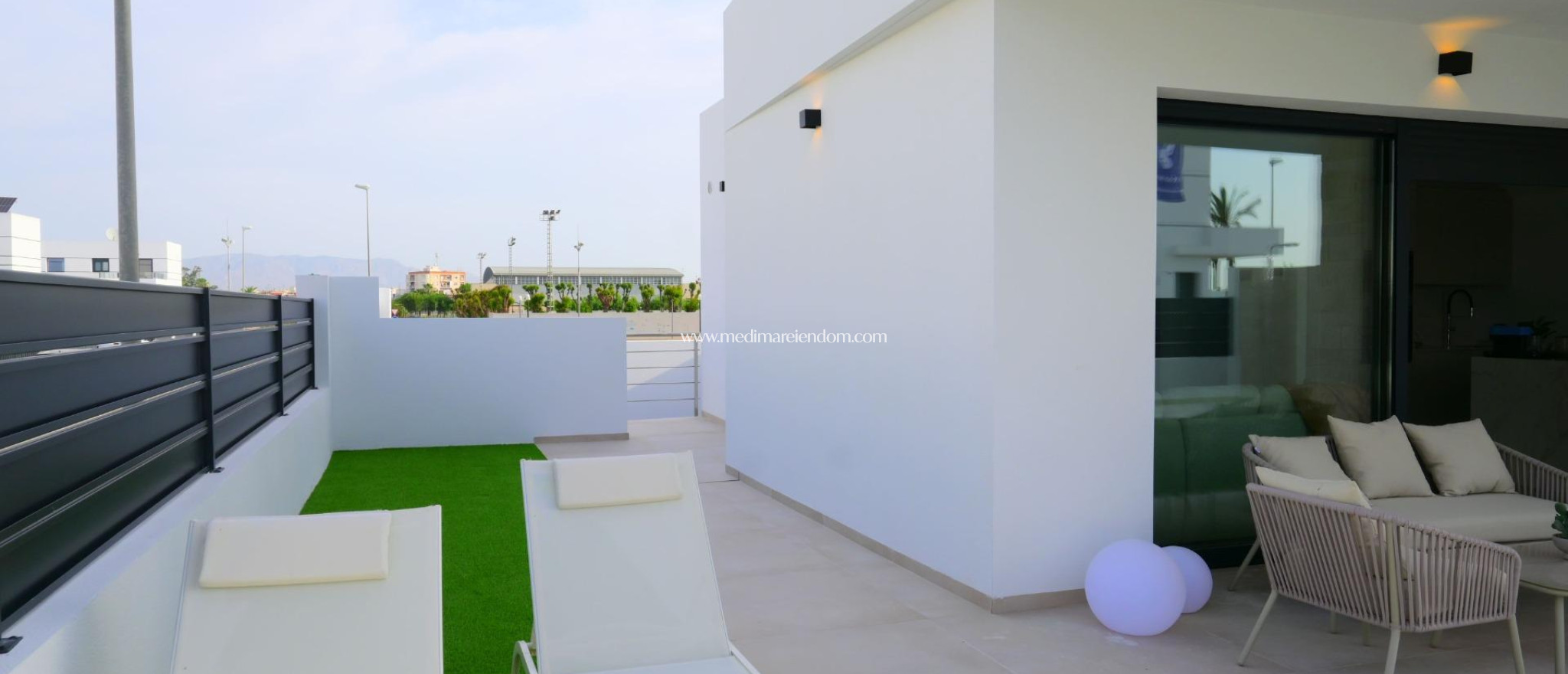 Obra Nueva - Villa - Dolores - polideportivo